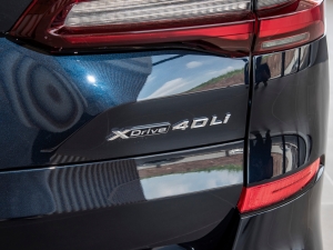 2022xDrive 40Li M\b ^