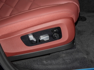 2022xDrive 40Li M\b g