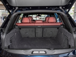 2022xDrive 40Li M\b g