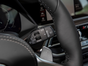 2022xDrive 40Li M\b п؅^