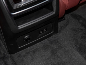 2022xDrive 40Li M\(yn)(dng)b п؅^(q)