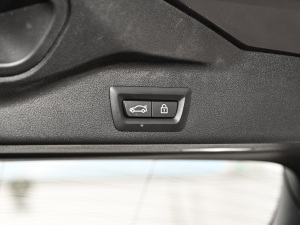 2022xDrive 40Li M\b g