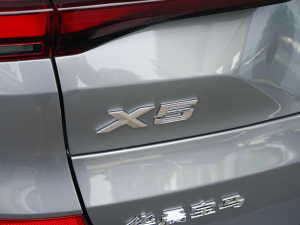 2022xDrive 40Li M\b ^