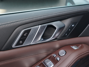 2022xDrive 40Li M\b п؅^