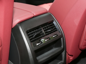 2022xDrive 30Li M\b п؅^