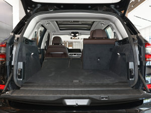 2022Ŀ xDrive 30Li M\b g