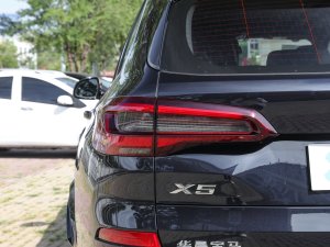 2022Ŀ xDrive 40Li M\b ^