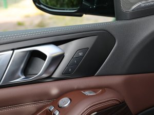 2022Ŀ xDrive 40Li M\b g