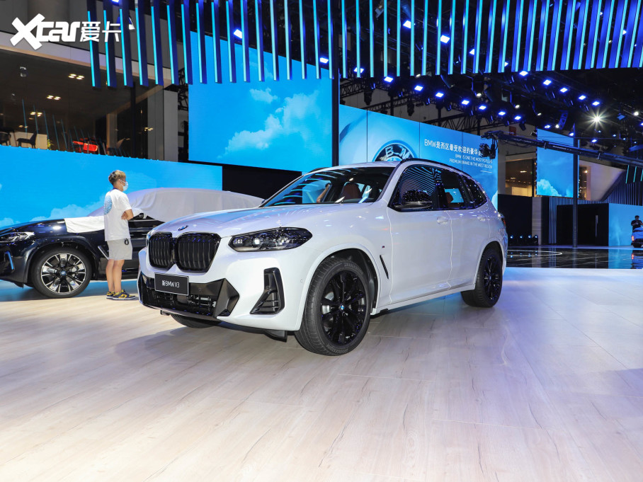 2022RX3 xDrive30i Mҹb