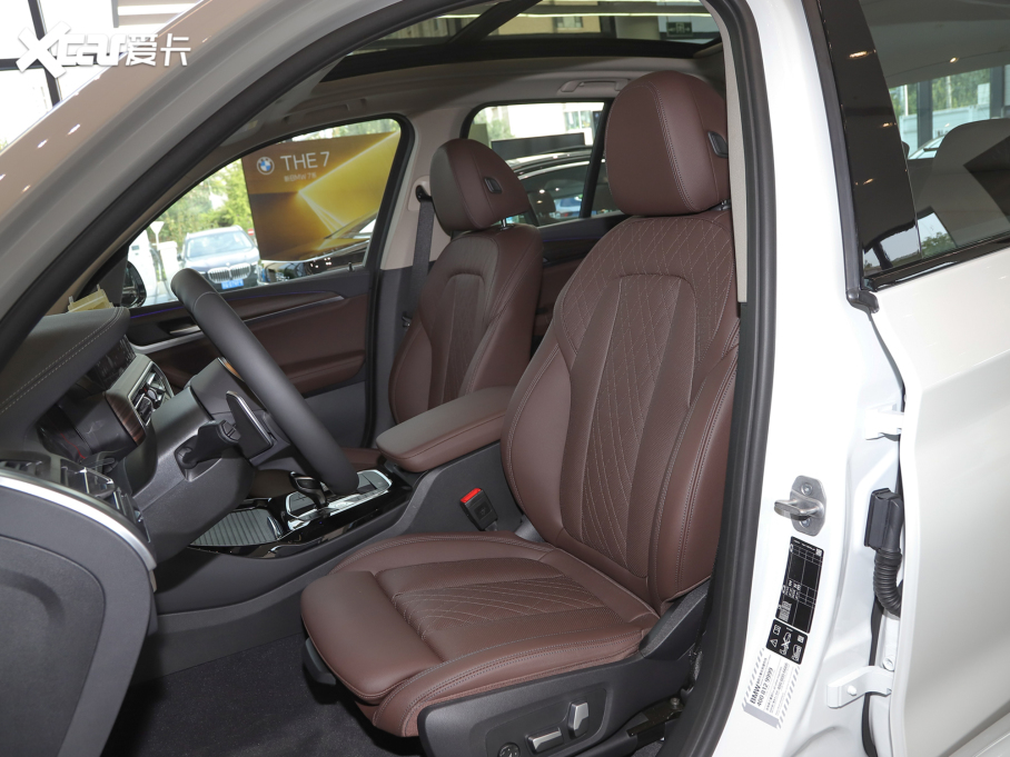 2022RX3 xDrive30iI(lng) Mҹb