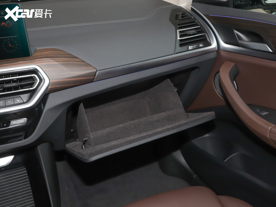 2022RX3 xDrive30iI Mҹb