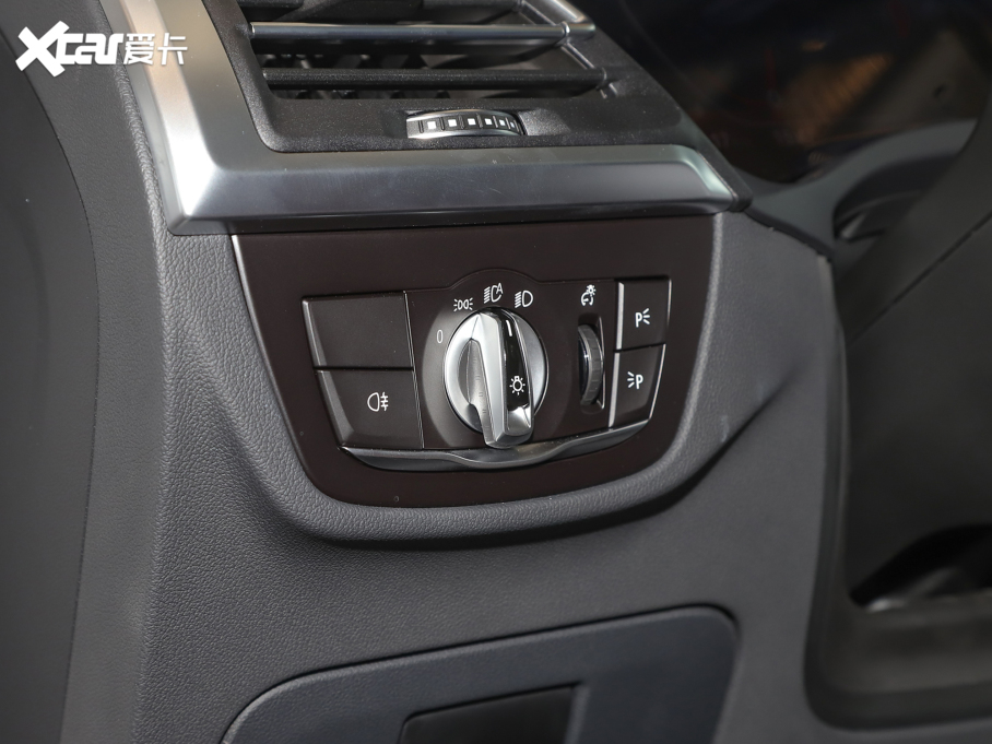 2022RX3 xDrive30iI Mҹb