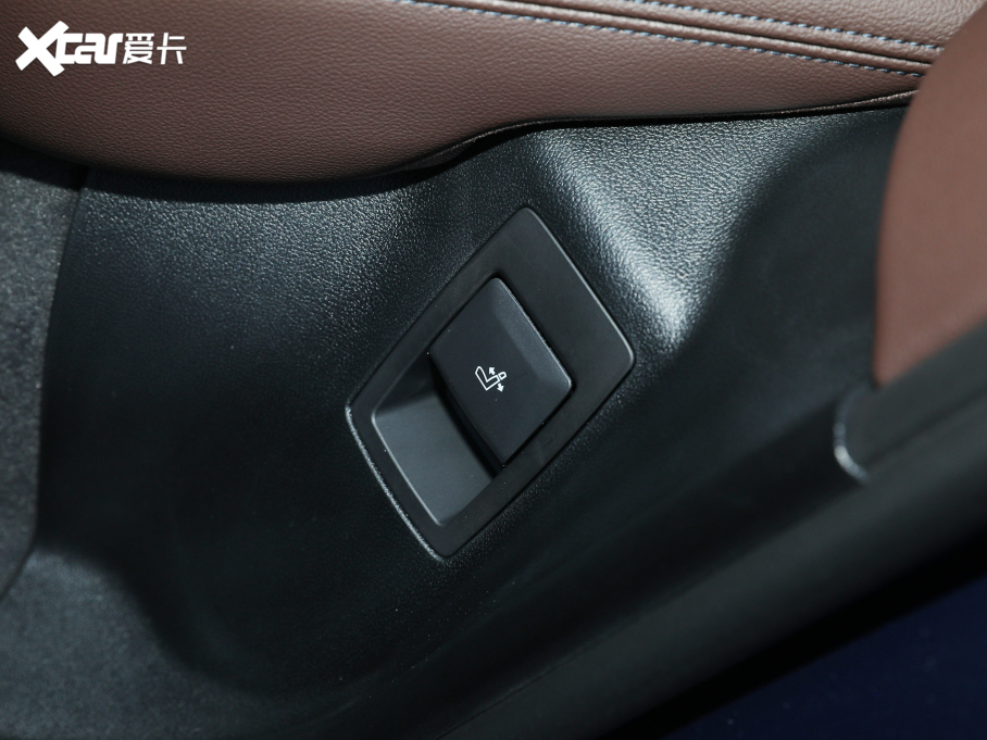 2022RX3 xDrive25i M\b