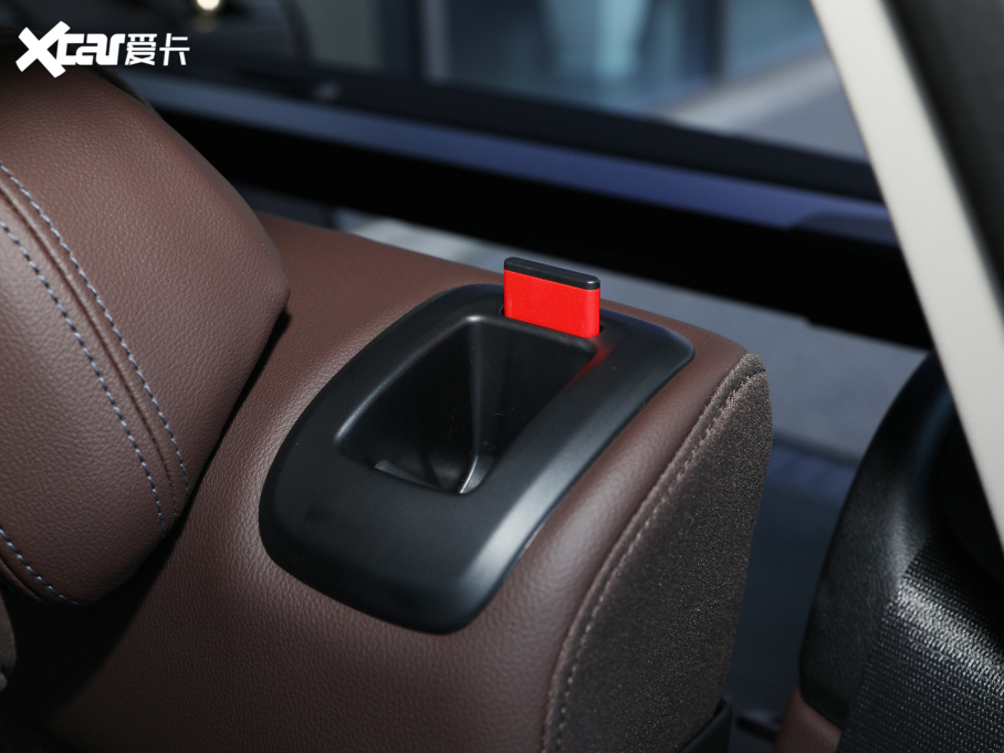 2022RX3 xDrive25i M\b