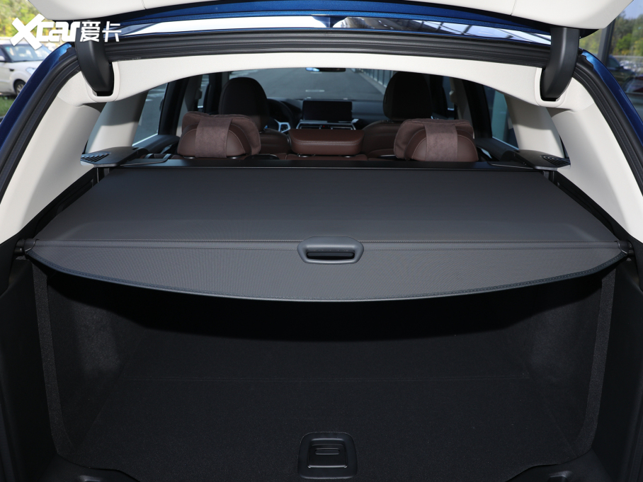 2022RX3 xDrive25i M\(yn)(dng)b