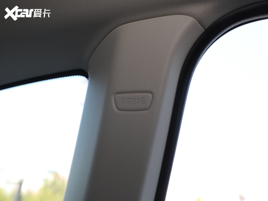 2022RX3 xDrive25i M\b