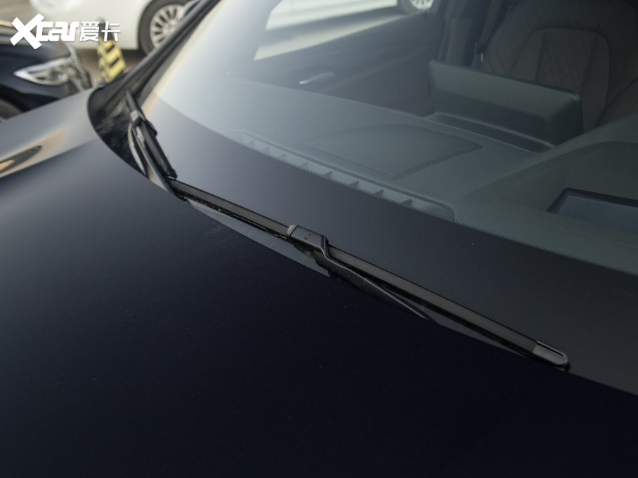 2022RX3 Ŀ xDrive30i  Mҹb