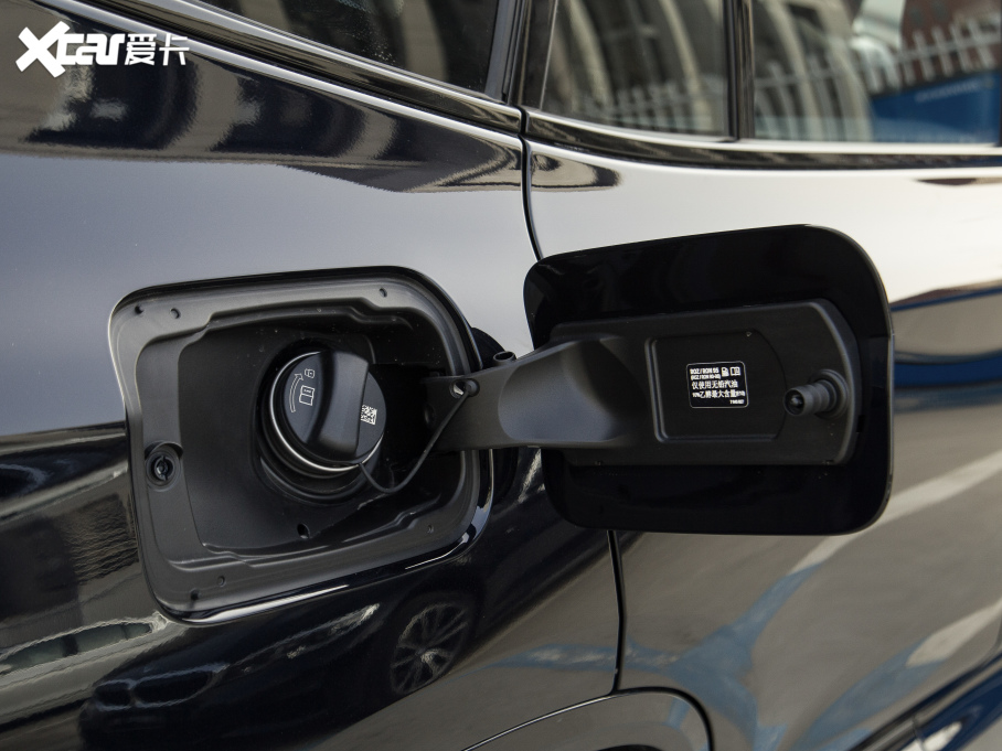 2022RX3 Ŀ xDrive30i  Mҹb