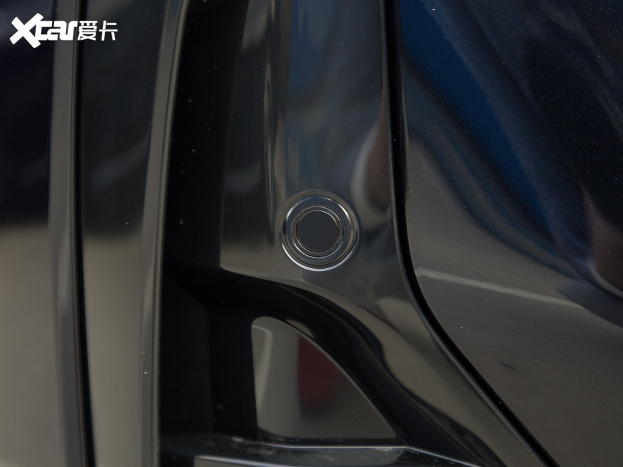 2022RX3 Ŀ xDrive30i  Mҹb