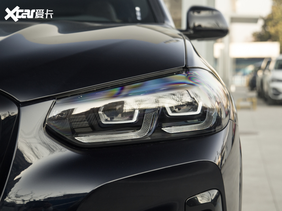 2022RX3 Ŀ xDrive30i  Mҹb