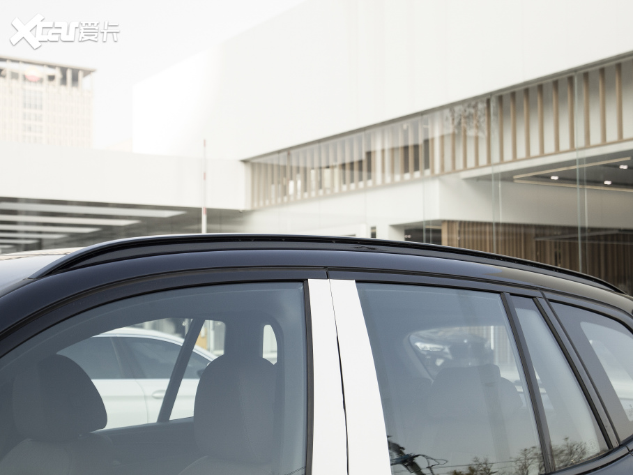 2022RX3 Ŀ xDrive30i  Mҹb