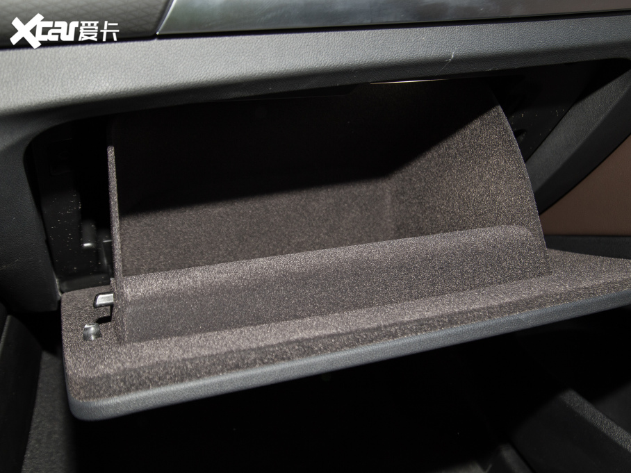 2022RX3 Ŀ xDrive30i  Mҹb