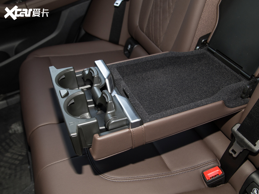 2022RX3 Ŀ xDrive30i  Mҹb