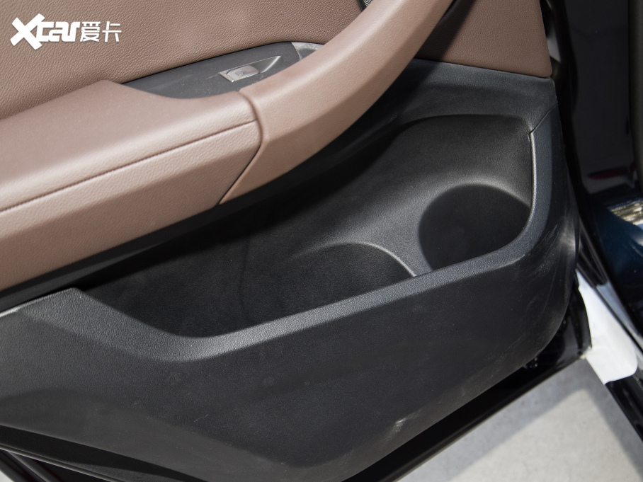 2022RX3 Ŀ xDrive30i  Mҹb