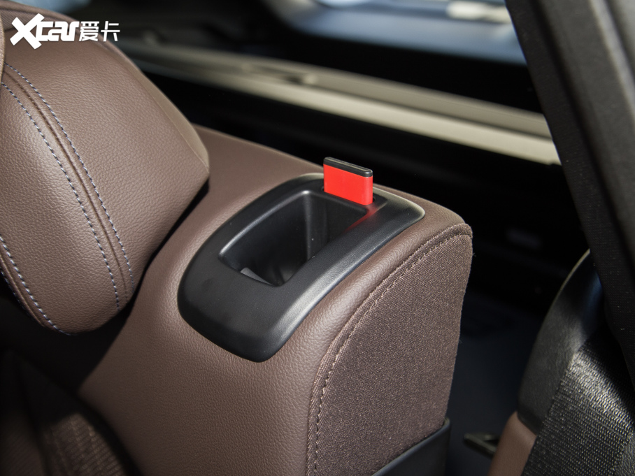 2022RX3 Ŀ xDrive30i  Mҹb