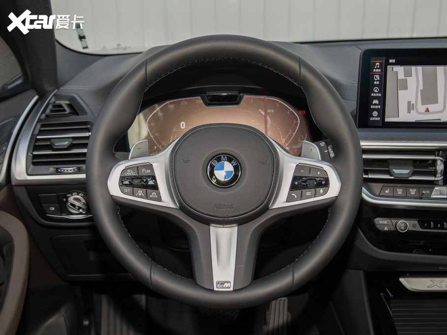 2022RX3 Ŀ xDrive30i  Mҹb