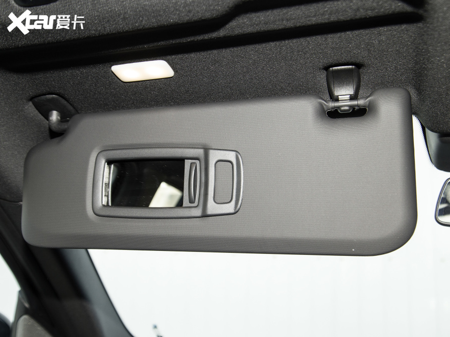 2022RX3 Ŀ xDrive30i  Mҹb