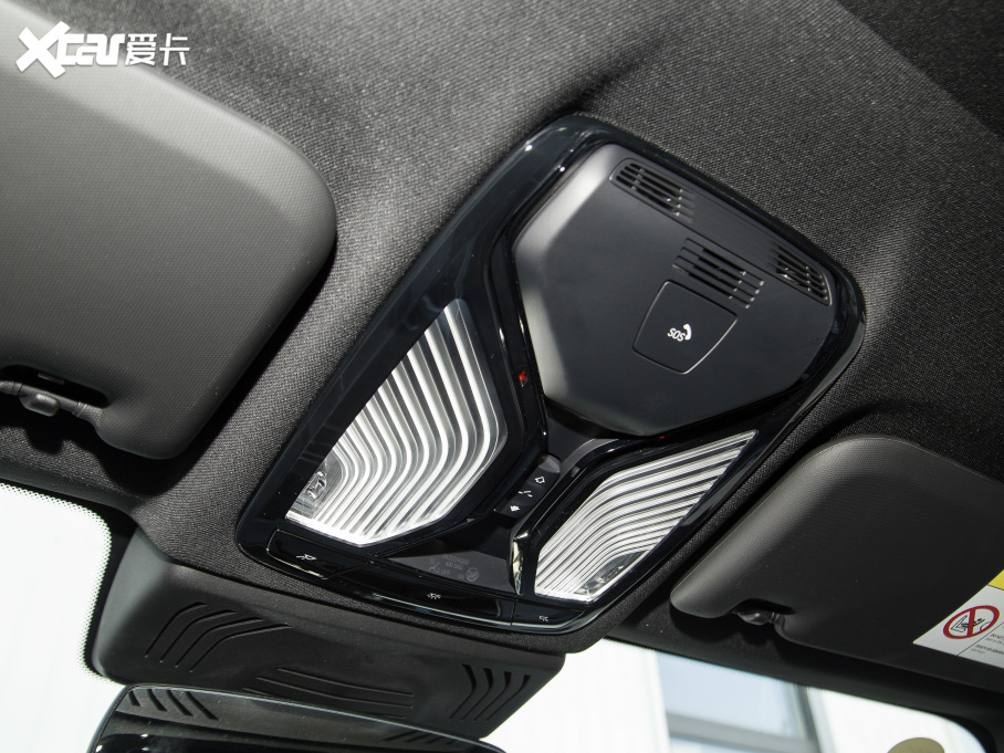 2022��RX3 �Ŀ� xDrive30i ������ M��ҹ���b