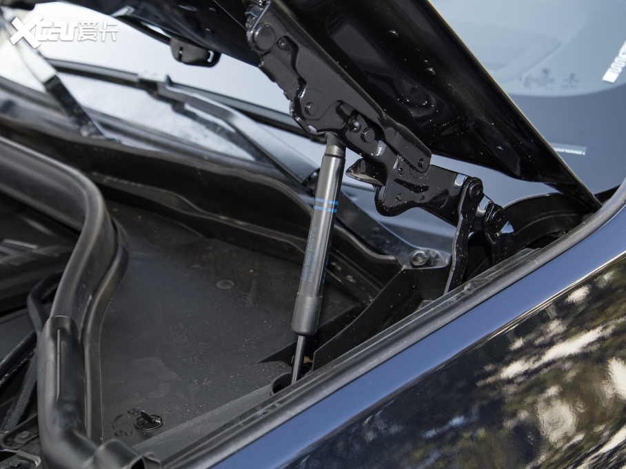 2022RX3 Ŀ xDrive30i  Mҹb