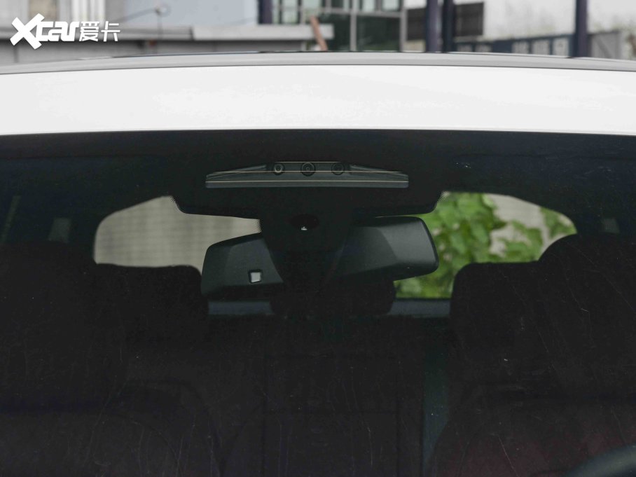 2022RX3 Ŀ xDrive30i  Mҹb