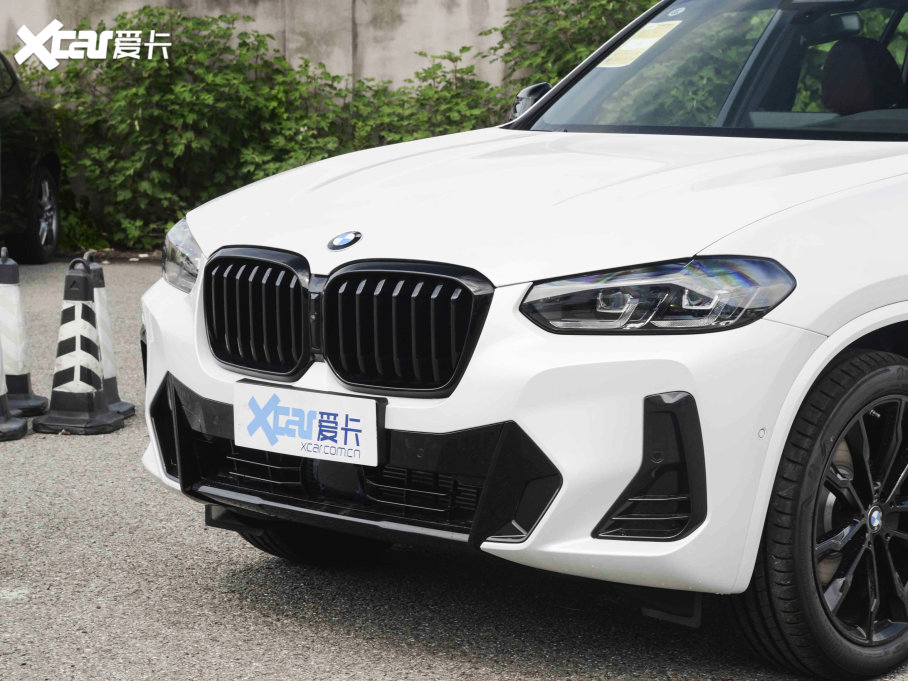 2022RX3 Ŀ xDrive30i  Mҹb