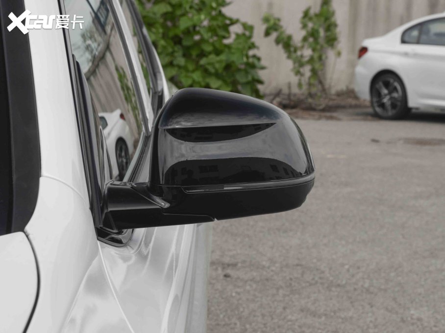 2022RX3 Ŀ xDrive30i  Mҹb