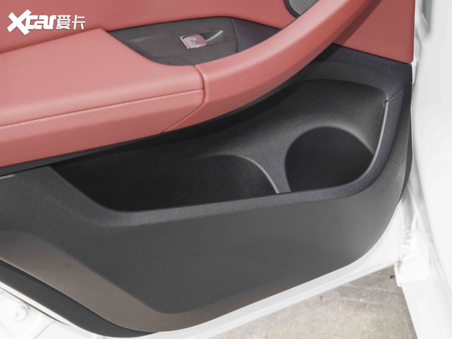 2022RX3 Ŀ xDrive30i  Mҹb