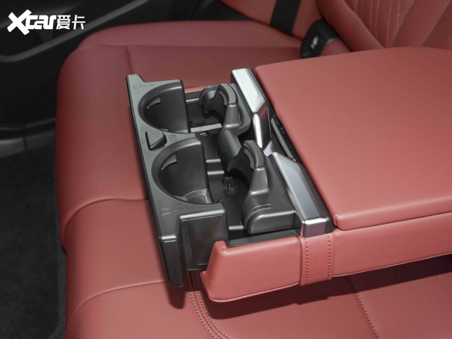 2022RX3 Ŀ xDrive30i  Mҹb