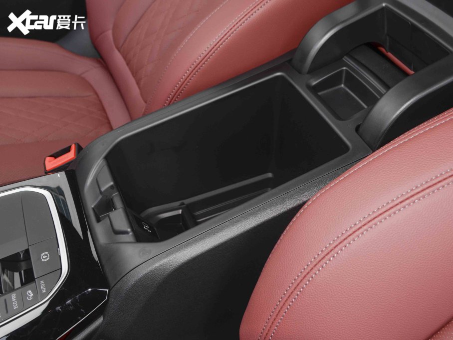 2022RX3 Ŀ xDrive30i  Mҹb