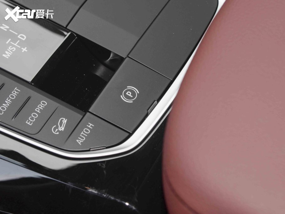 2022RX3 Ŀ xDrive30i  Mҹb