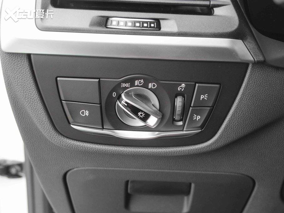 2022RX3 Ŀ xDrive30i  Mҹb