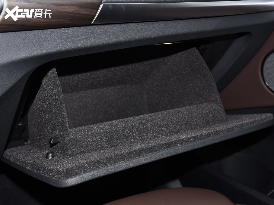 2022RX3 Ŀ xDrive30i I(lng) Mҹb