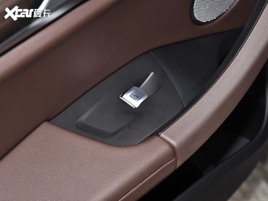 2022RX3 Ŀ xDrive30i I(lng) Mҹb