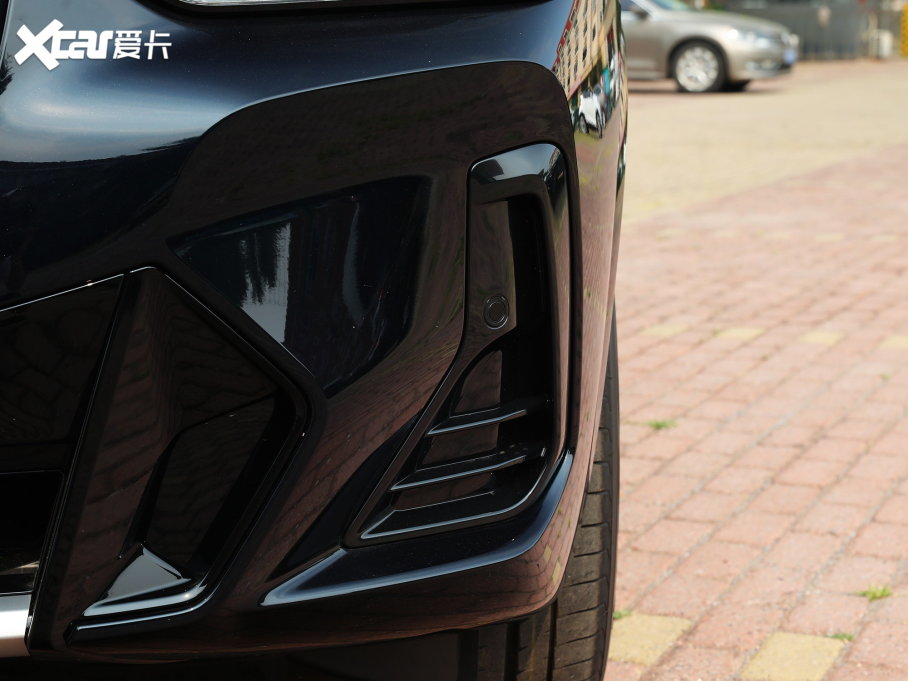 2022RX3 Ŀ xDrive25i M\b