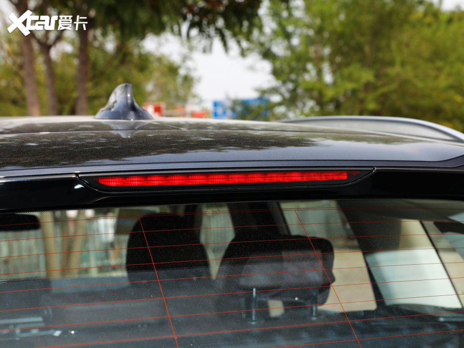 2022RX3 Ŀ xDrive25i M\b