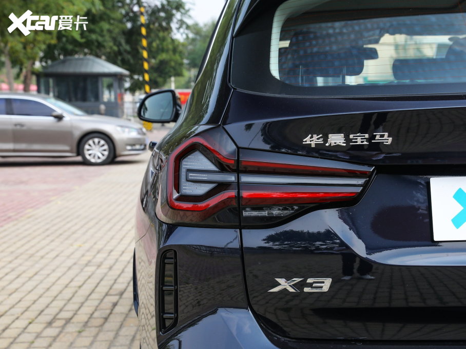 2022RX3 Ŀ xDrive25i M\b