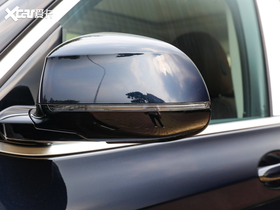 2022RX3 Ŀ xDrive25i M\b