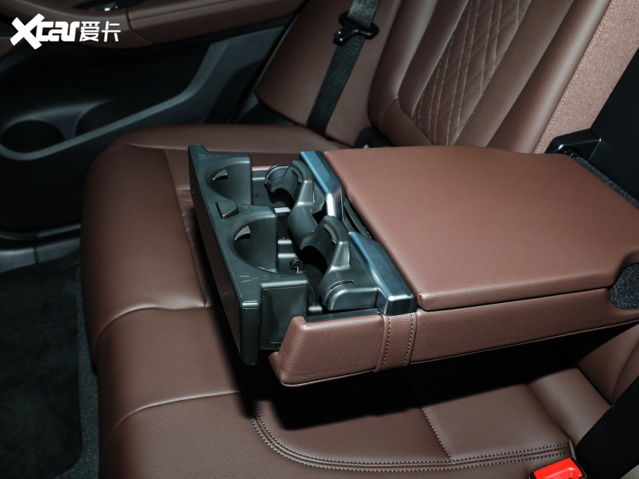 2022RX3 Ŀ xDrive25i M\b