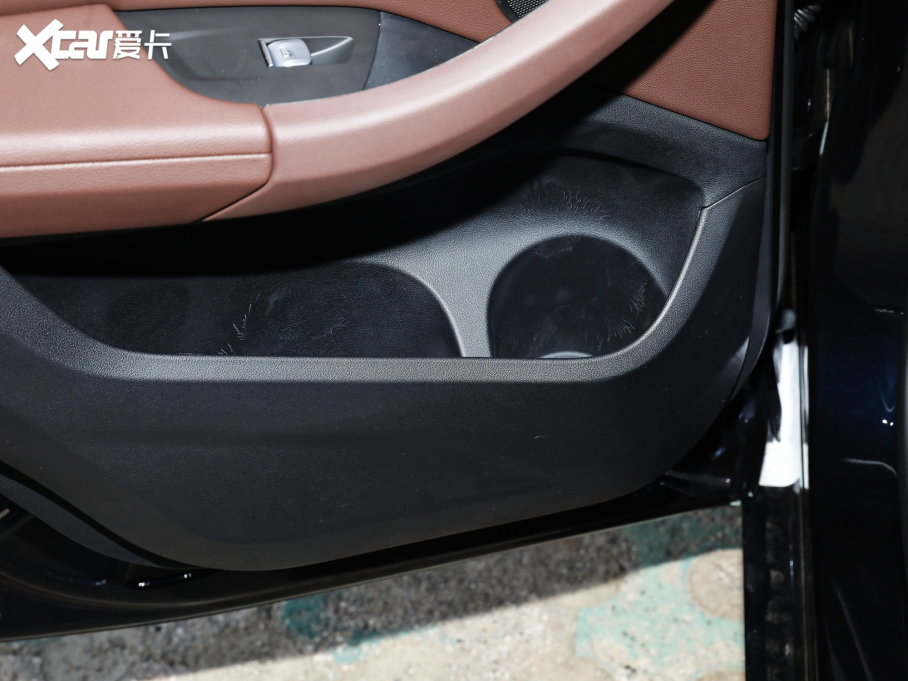 2022RX3 Ŀ xDrive25i M\b