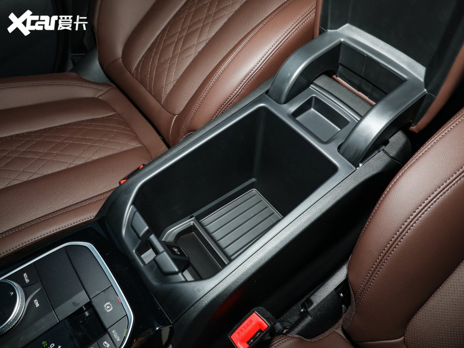 2022RX3 Ŀ xDrive25i M\b